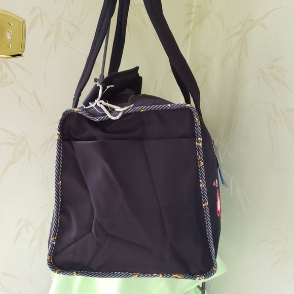 VERA BRADLEY HARRY POTTER LARGE TRAVEL DUFFEL BAG:NWT FRIENDS AT HOGWARTS - Picture 10 of 16